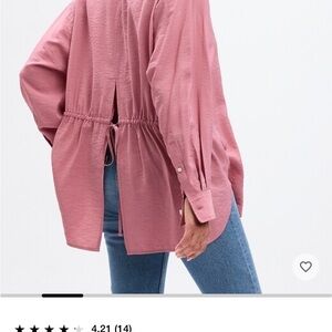 Gap Women's cinched waist button up